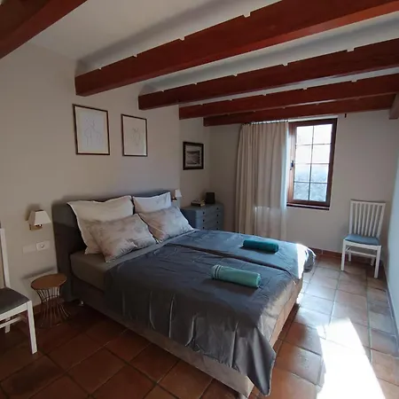 Modern In Poblado Marinero Acantilado de los Gigantes